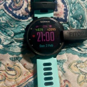 Garmin Forerunner 735XT